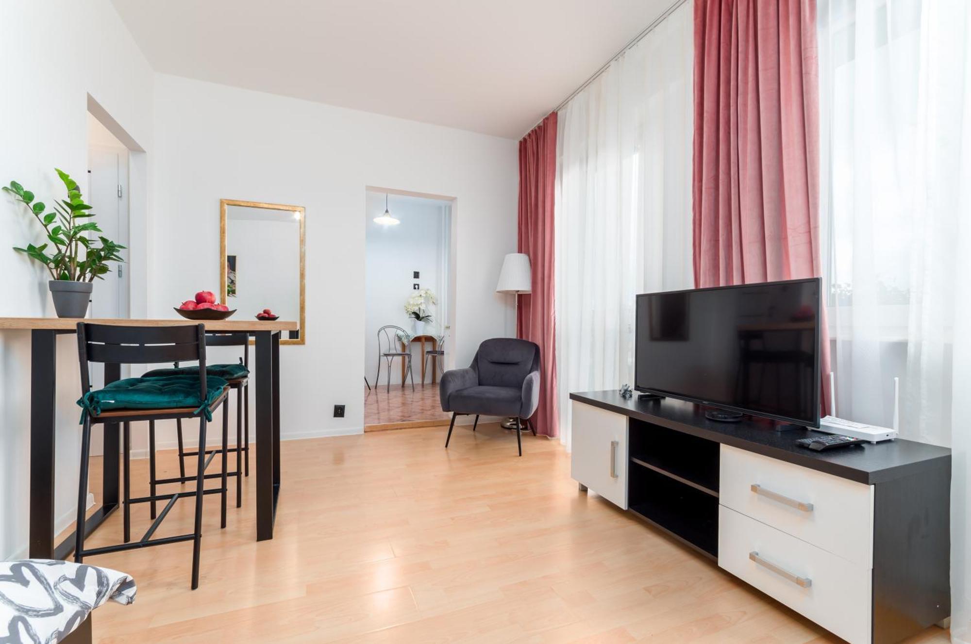 Millenium Apartment Self Check-In Faktura ジェシュフ エクステリア 写真